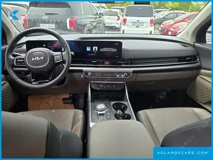 KIA CARNIVAL HEV 9 SEATER PRESTIGE