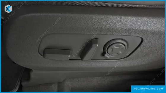 KIA CARNIVAL 9-SEATER HI LIMOUSINE