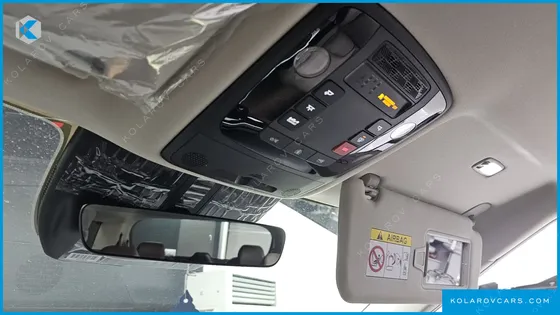 KIA CARNIVAL HEV 9 SEATER X LINE
