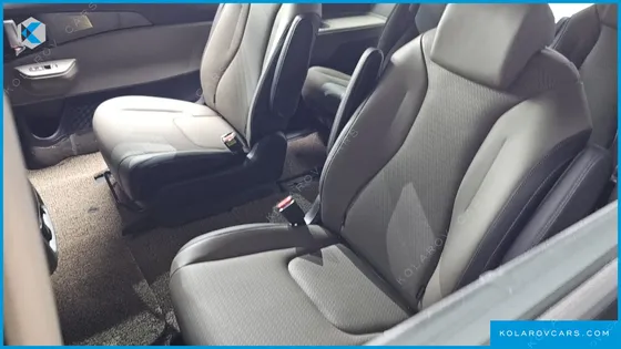 KIA CARNIVAL HEV 9 SEATER X LINE