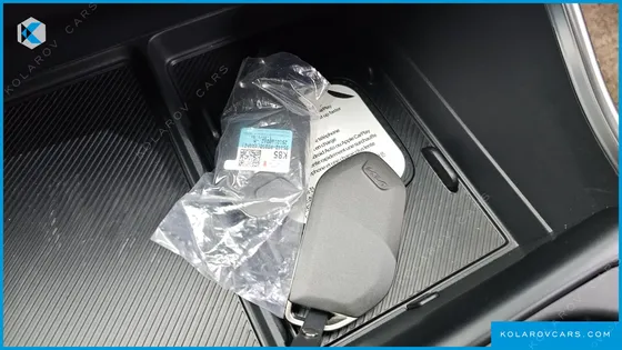 KIA CARNIVAL HEV 9 SEATER X LINE