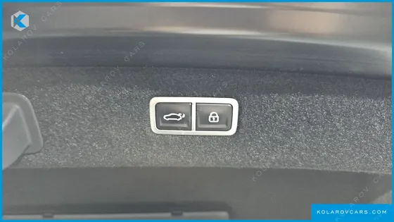 GENESIS G90 GASOLINE 3.5 TURBO AWD