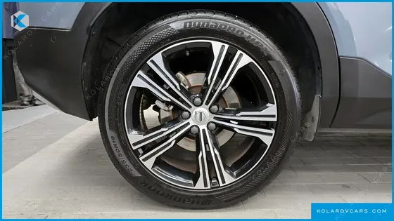 VOLVO XC40 B4 INSCRIPTION
