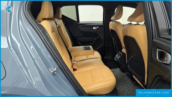 VOLVO XC40 B4 INSCRIPTION