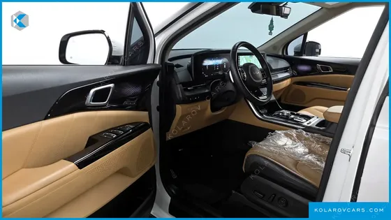 KIA CARNIVAL 9-SEATER SIGNATURE