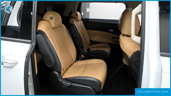 KIA CARNIVAL 9-SEATER SIGNATURE