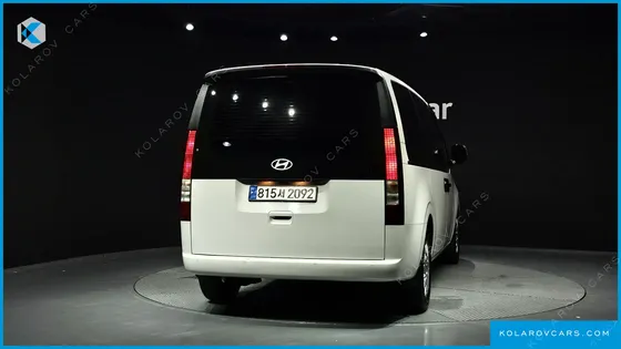 HYUNDAI STARIA L3.5 CARGO 3-SEATER