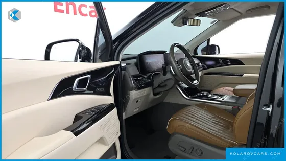 KIA CARNIVAL GASOLINE 4-SEATER HI-LIMOUSINE (SPECIAL)