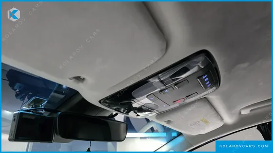 HYUNDAI STARIA L3.5 LOUNGE 9-SEATER