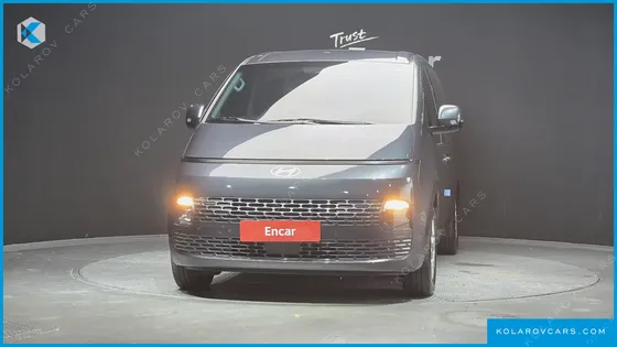 HYUNDAI STARIA TOURER 11-SEATER