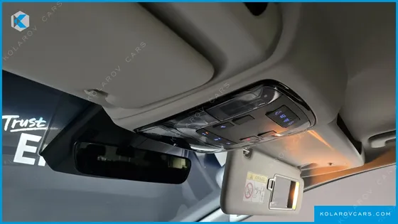 HYUNDAI STARIA TOURER 11-SEATER