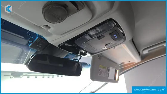 HYUNDAI STARIA CARGO 3-SEATER