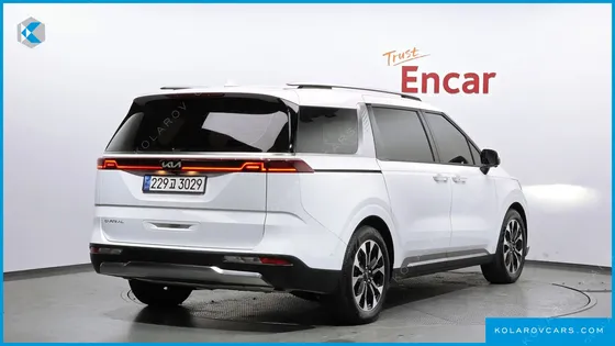 KIA CARNIVAL 9-SEATER SIGNATURE