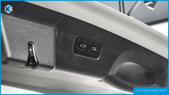 KIA CARNIVAL 9-SEATER SIGNATURE