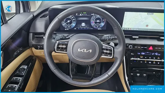 KIA CARNIVAL 7-SEATER SIGNATURE