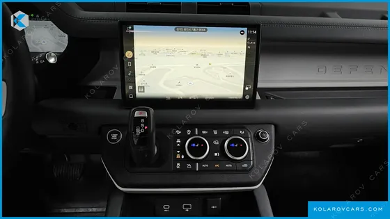 LAND ROVER DEFENDER 110 D300 HSE