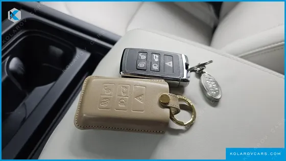 LAND ROVER DEFENDER 110 D300 HSE