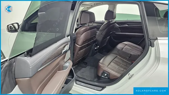 BMW GRAN TURISMO (GT) 640I XDRIVE LUXURY