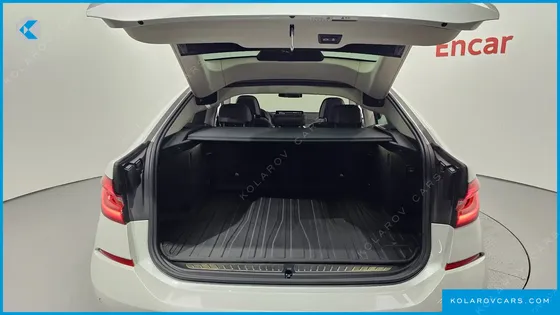 BMW GRAN TURISMO (GT) 640I XDRIVE LUXURY