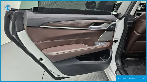 BMW GRAN TURISMO (GT) 640I XDRIVE LUXURY