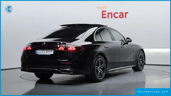 MERCEDES E-CLASS E300 4MATIC AMG LINE