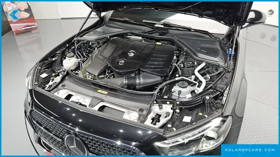 MERCEDES E-CLASS E300 4MATIC AMG LINE