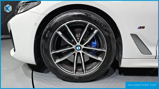 BMW 5 SERIES 520I M SPORT