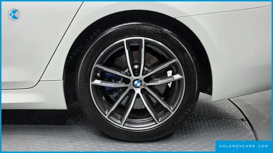 BMW 5 SERIES 520I M SPORT