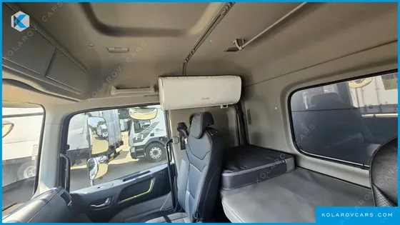 HYUNDAI PAVIS PRESTIGE