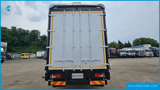 TATA DAEWOO NOBUS MID-SIZE TRUCK ULTRA