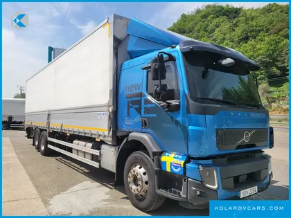 VOLVO CARGO TRUCK 6X4