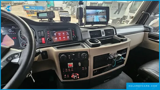 MAN TRUCK CARGO TRUCK 4X2
