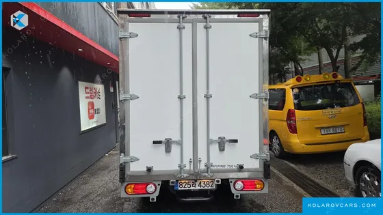 HYUNDAI PORTER II SUPER CABIN LPG
