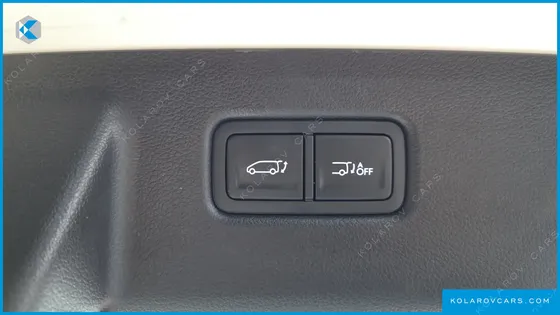 HYUNDAI STARIA L3.5 LOUNGE 9-SEATER