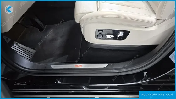BMW X7 XDRIVE 40D DESIGN PURE EXCELLENCE 7-SEATER