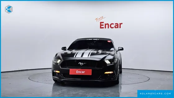 FORD MUSTANG GT CONVERTIBLE