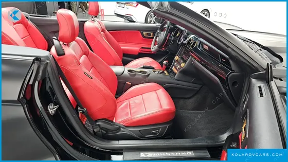 FORD MUSTANG GT CONVERTIBLE
