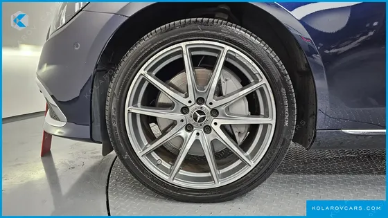 MERCEDES E-CLASS E300E 4MATIC EXCLUSIVE