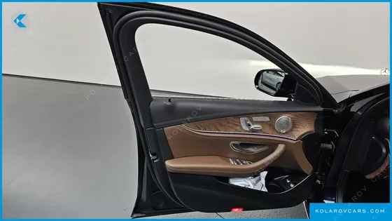 MERCEDES E-CLASS E300E 4MATIC EXCLUSIVE