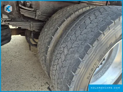 HYUNDAI MEGA TRUCK GOLD