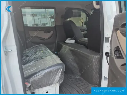 HYUNDAI PORTER II DOUBLE CABIN LPG