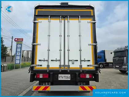 HYUNDAI EXCEED 10X4