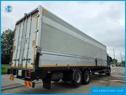 MAN TRUCK CARGO TRUCK 6X2