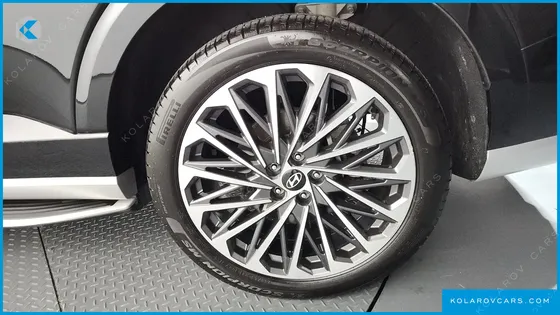 HYUNDAI PALISADE GASOLINE 2.5T 4WD 7-SEATER