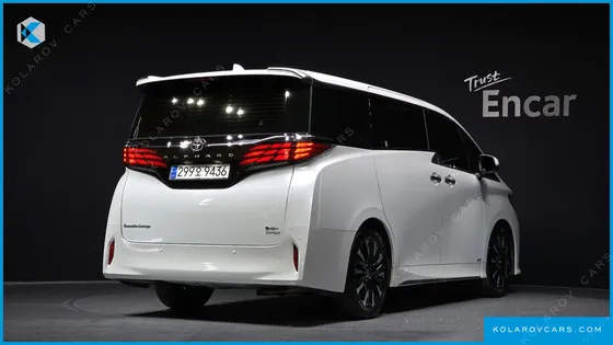 TOYOTA ALPHARD 2.5 HEV EXECUTIVE AWD