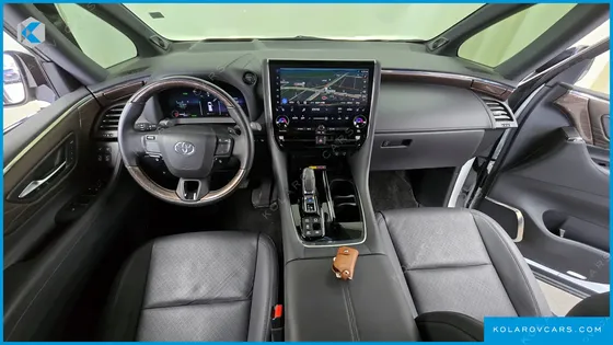 TOYOTA ALPHARD 2.5 HEV EXECUTIVE AWD