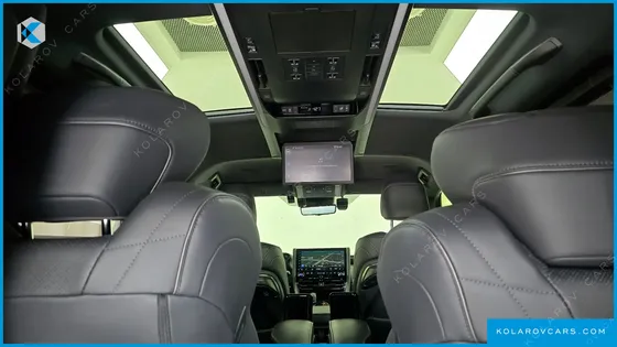 TOYOTA ALPHARD 2.5 HEV EXECUTIVE AWD