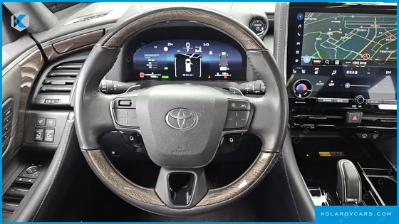 TOYOTA ALPHARD 2.5 HEV EXECUTIVE AWD
