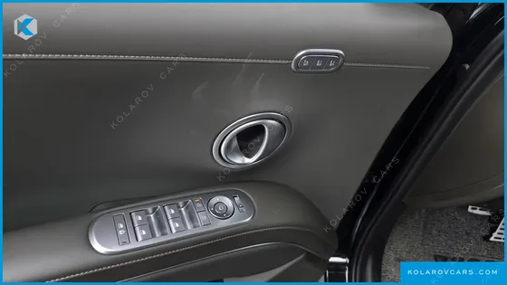 HYUNDAI PALISADE GASOLINE 2.5T 2WD 9-SEATER