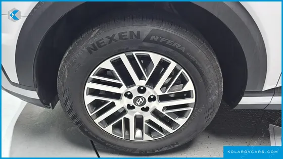 HYUNDAI PALISADE GASOLINE 2.5T 2WD 9-SEATER